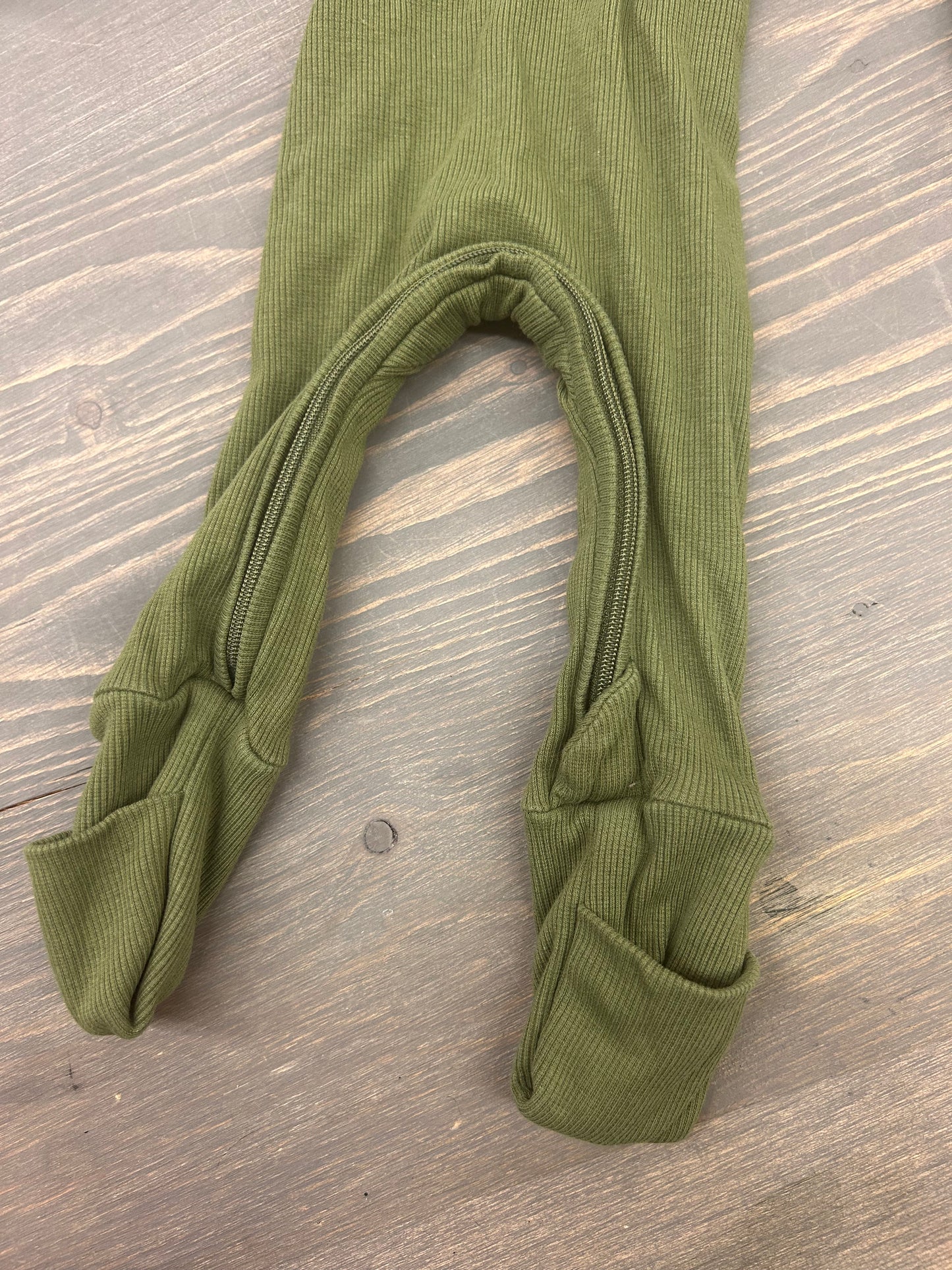 Snuggle hunny 0/3m green ribbed sleeper