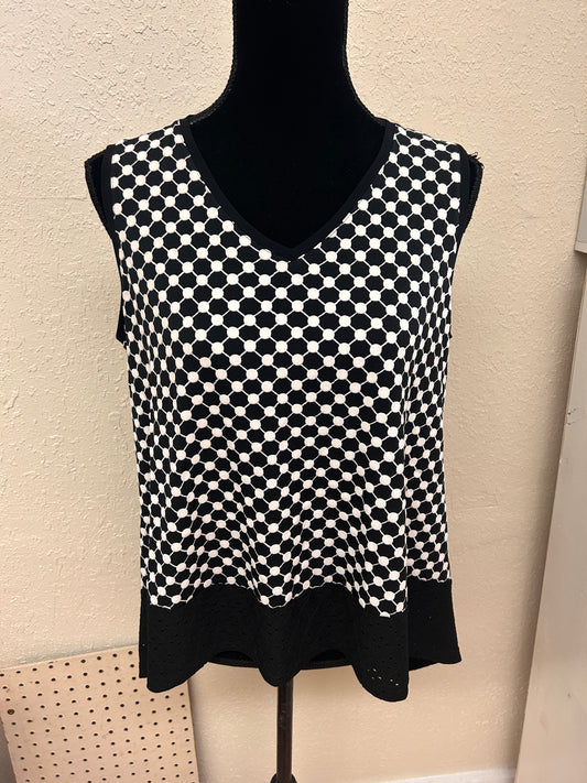 Joseph ribkoff 12 black & white polka dot open back blouse