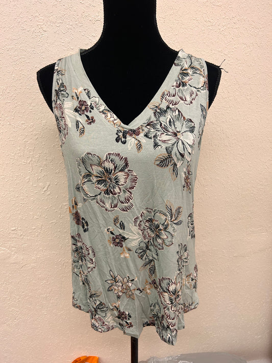 Maurcies medium green floral tank top