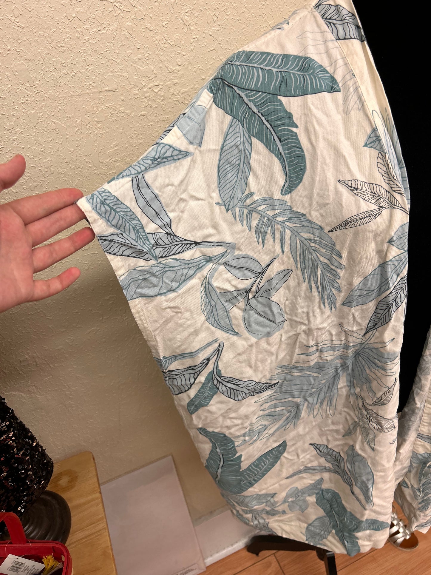 Roots OS blue leaf kimono