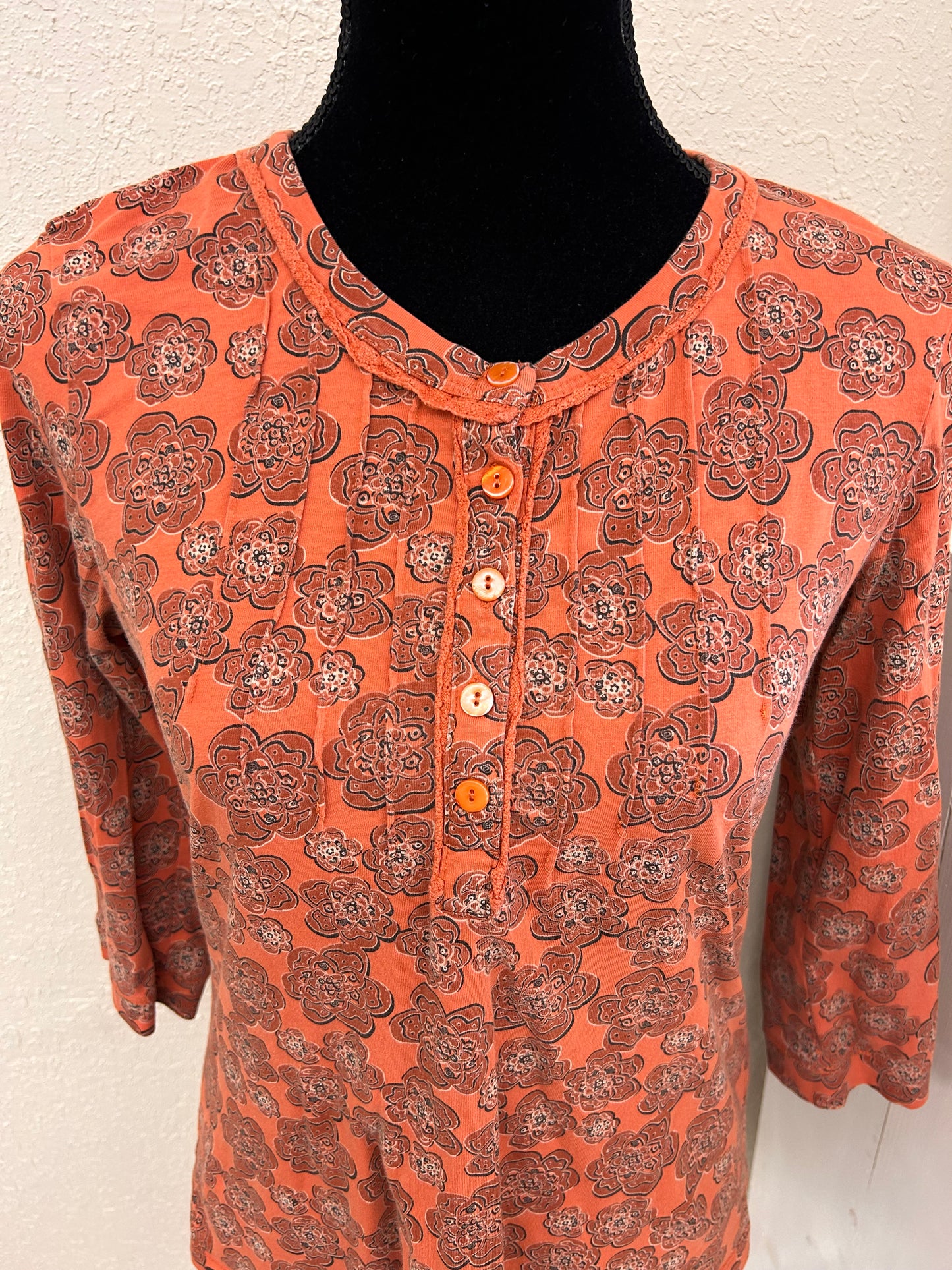 Jessica small orange floral top