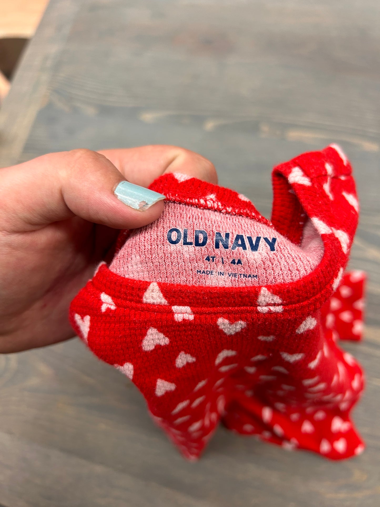 Old navy 4t red heart top