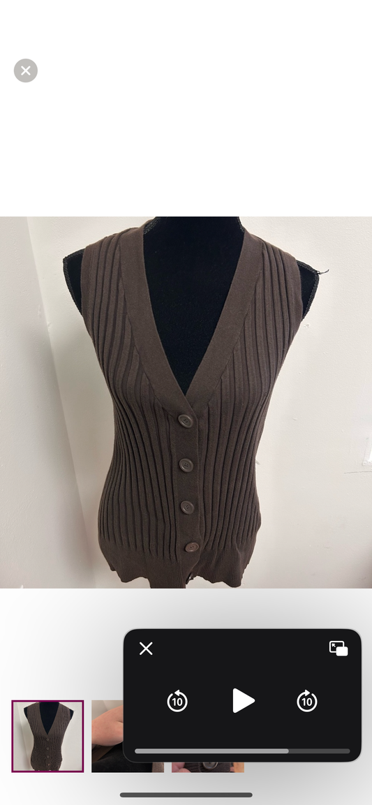 Yessica xl brown ribbed button up vest