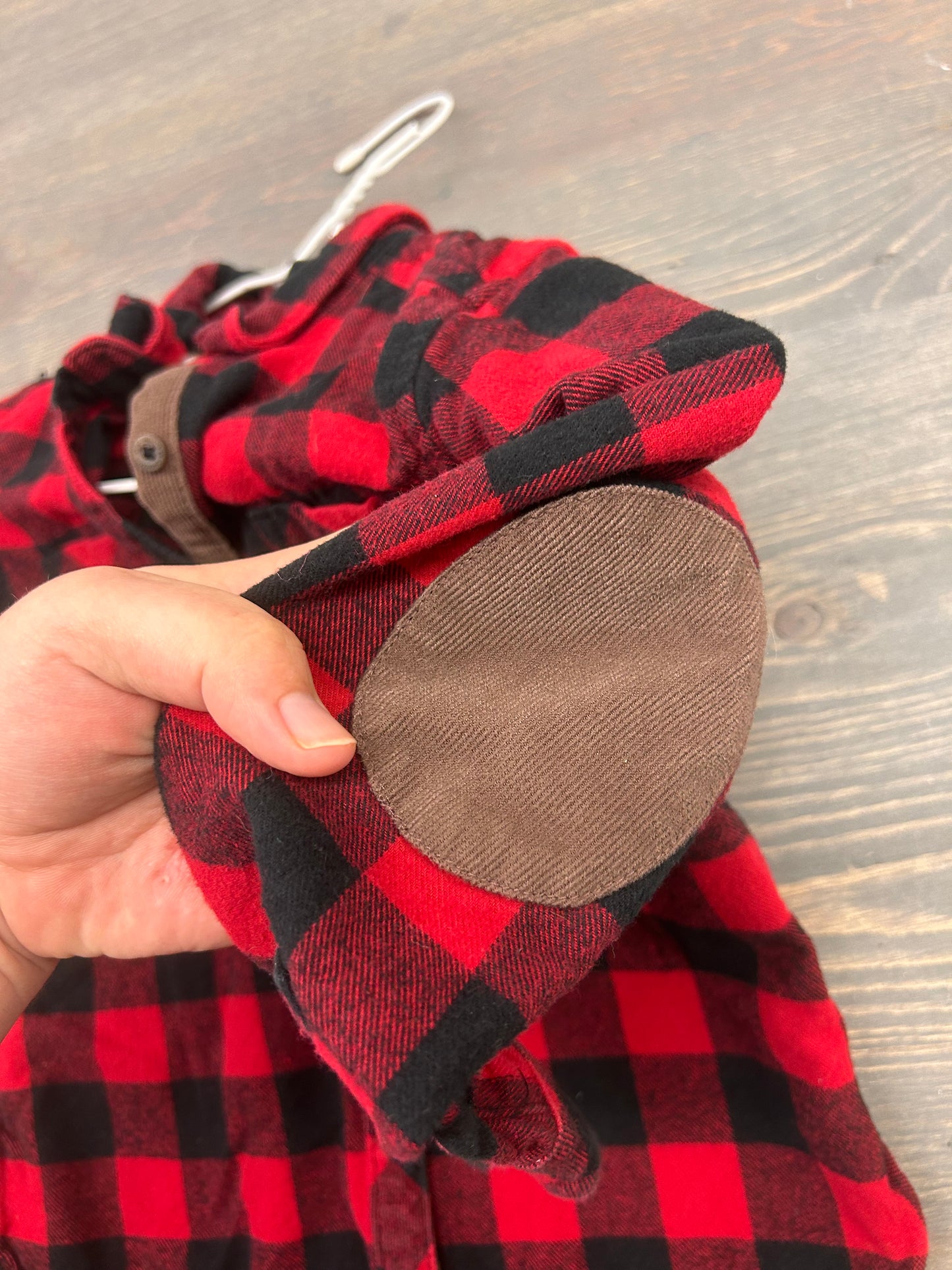 Canadian red & black gingham flannel