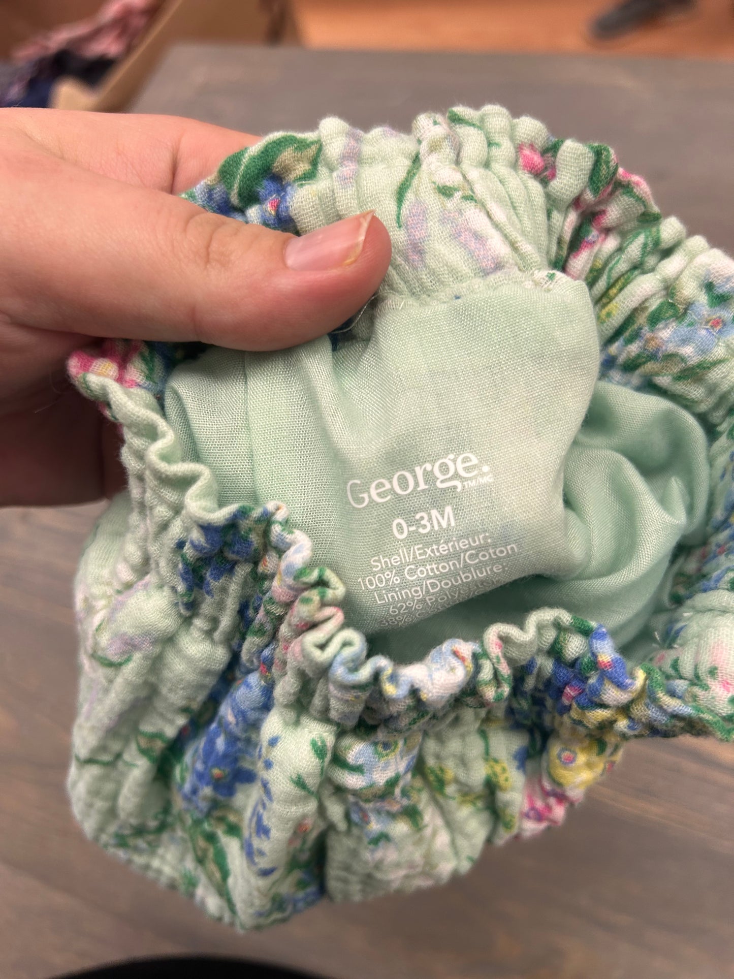 George 0/3m green floral set