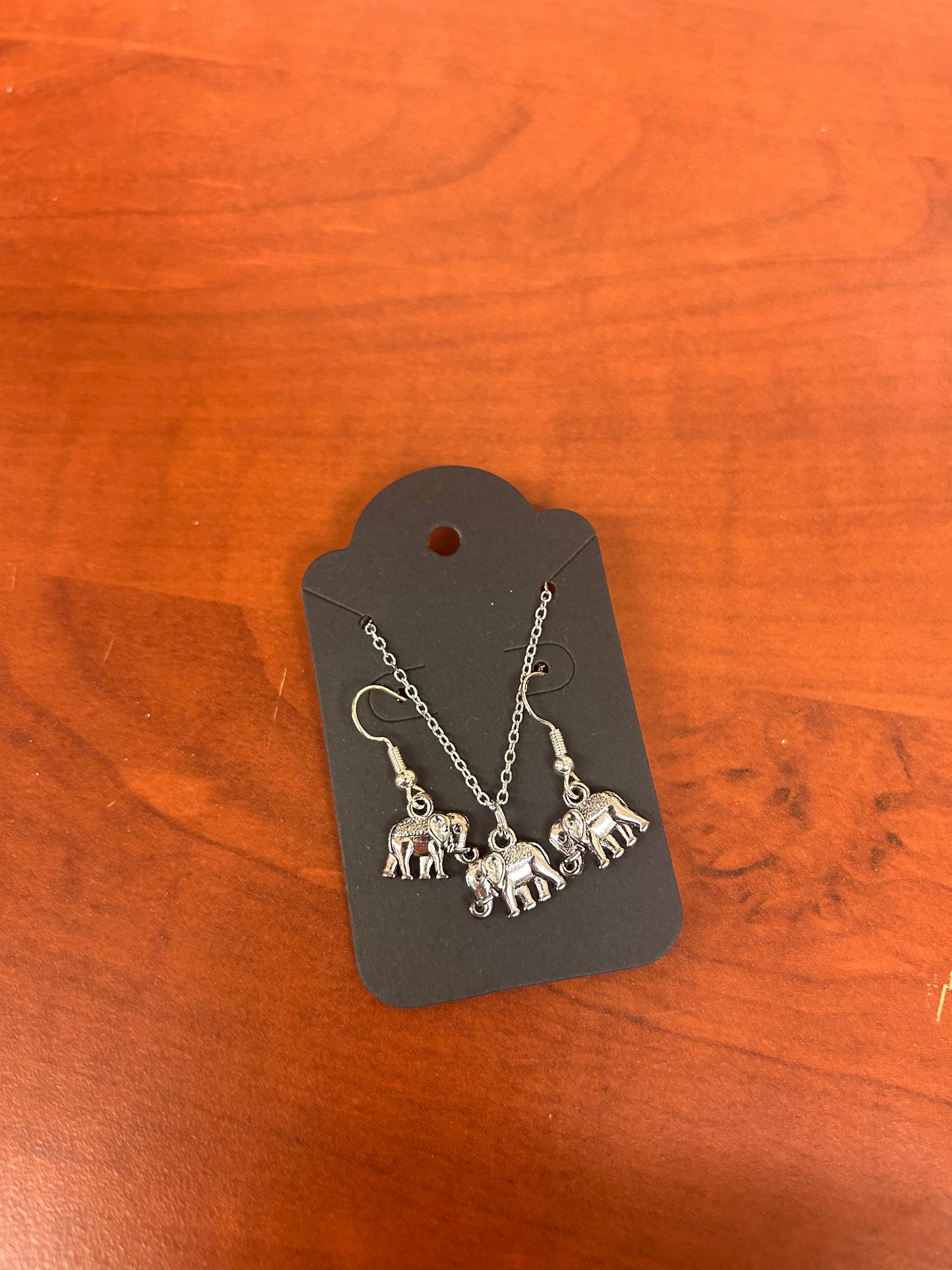 Elephant jewelry set