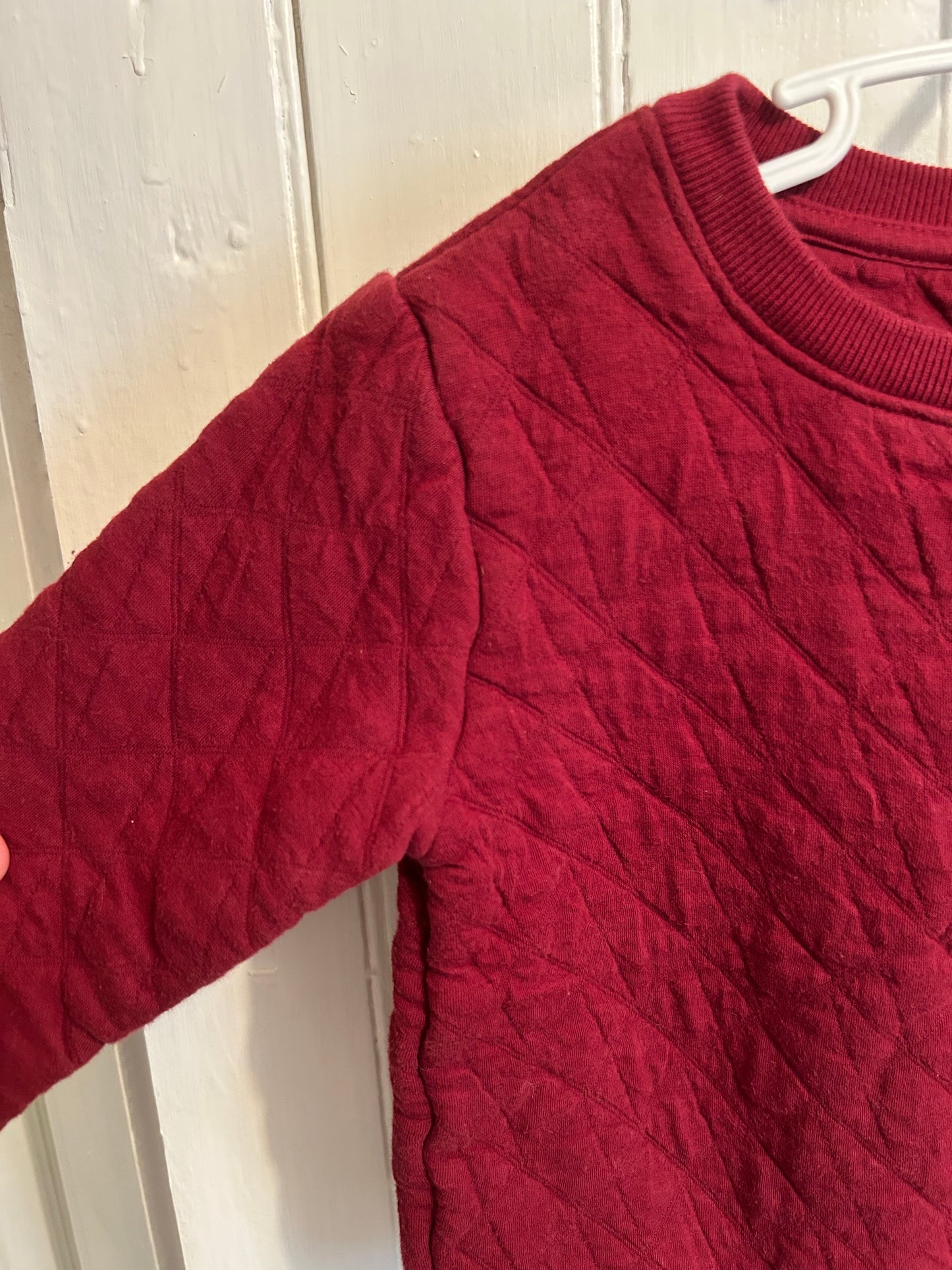 Cat & Jack 2t red quilted sweater