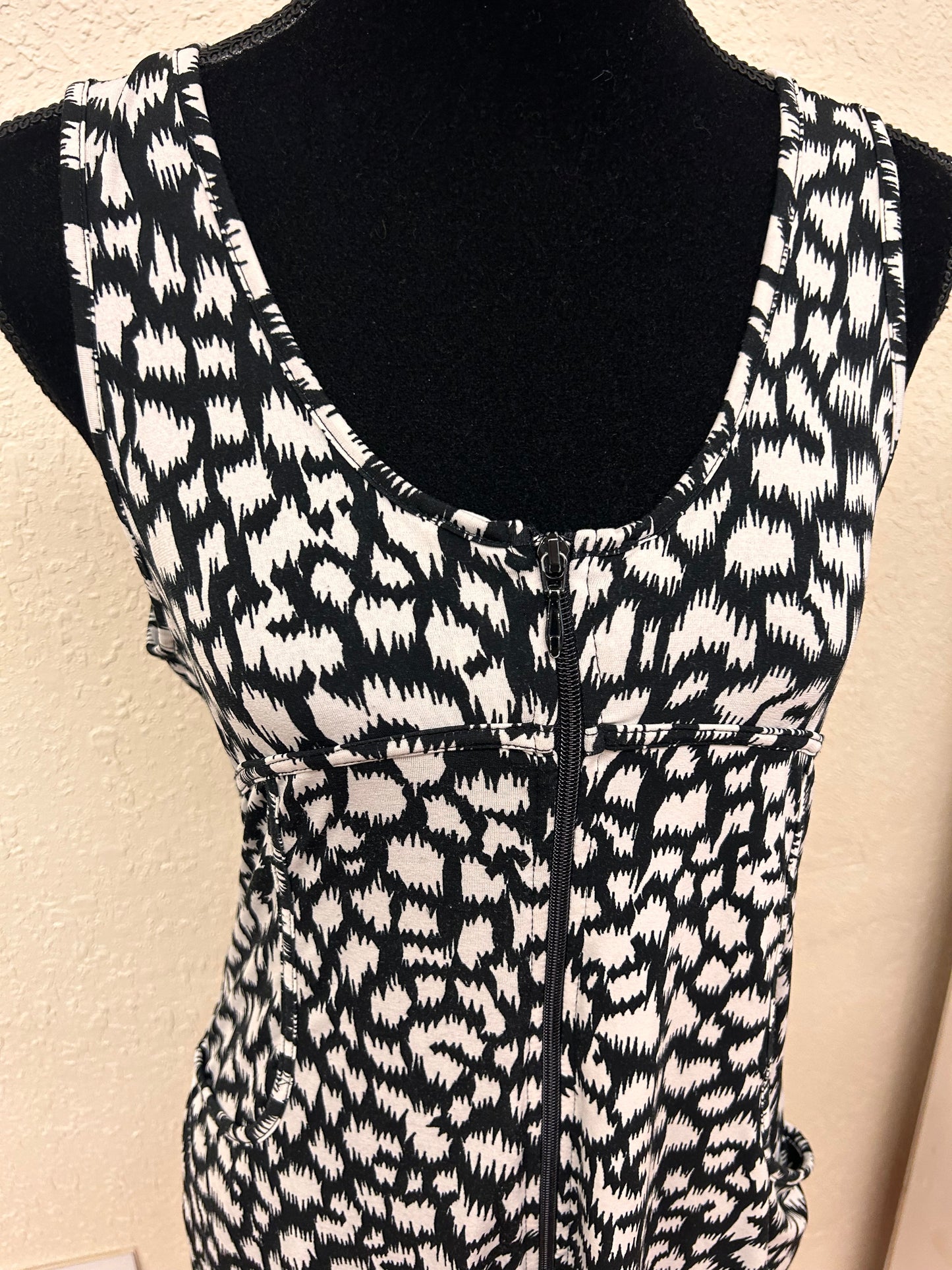 BCBG large black & white zip up mini dress