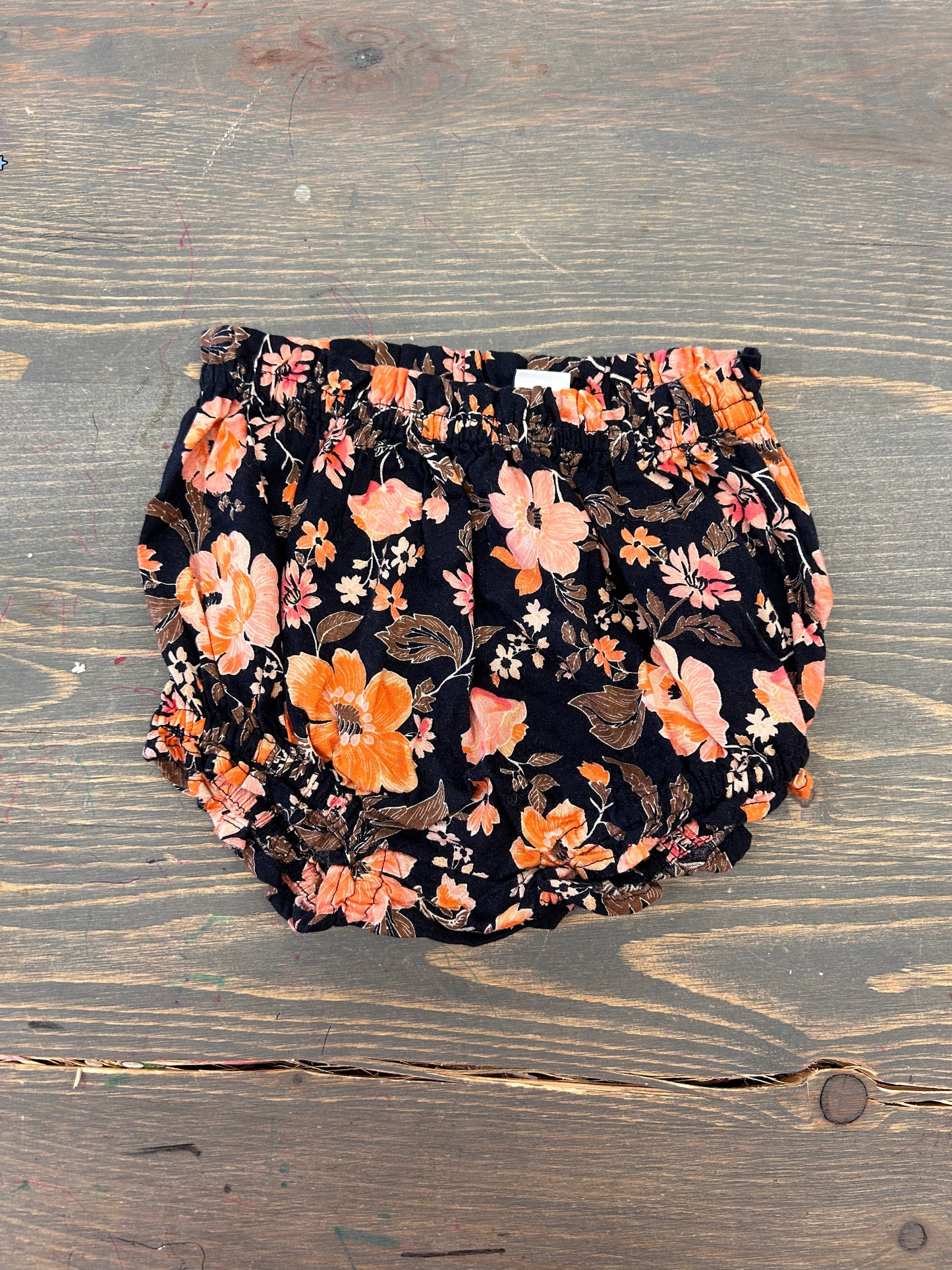 Old navy 12/18m orange floral shorts