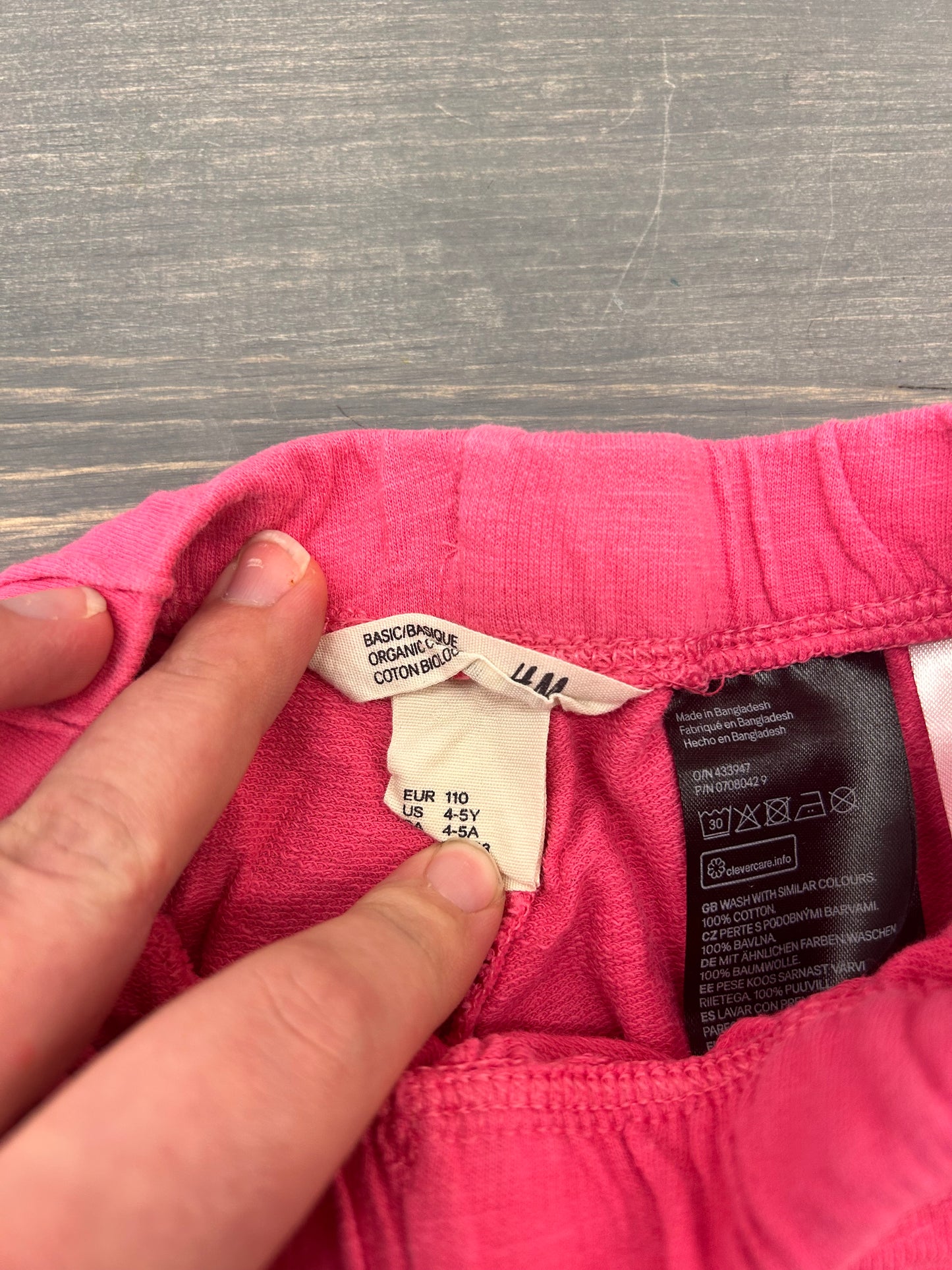 H&M 4/5 pink shorts