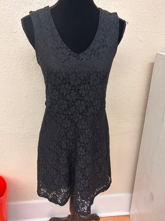 Suzy sheir medium black lace dress