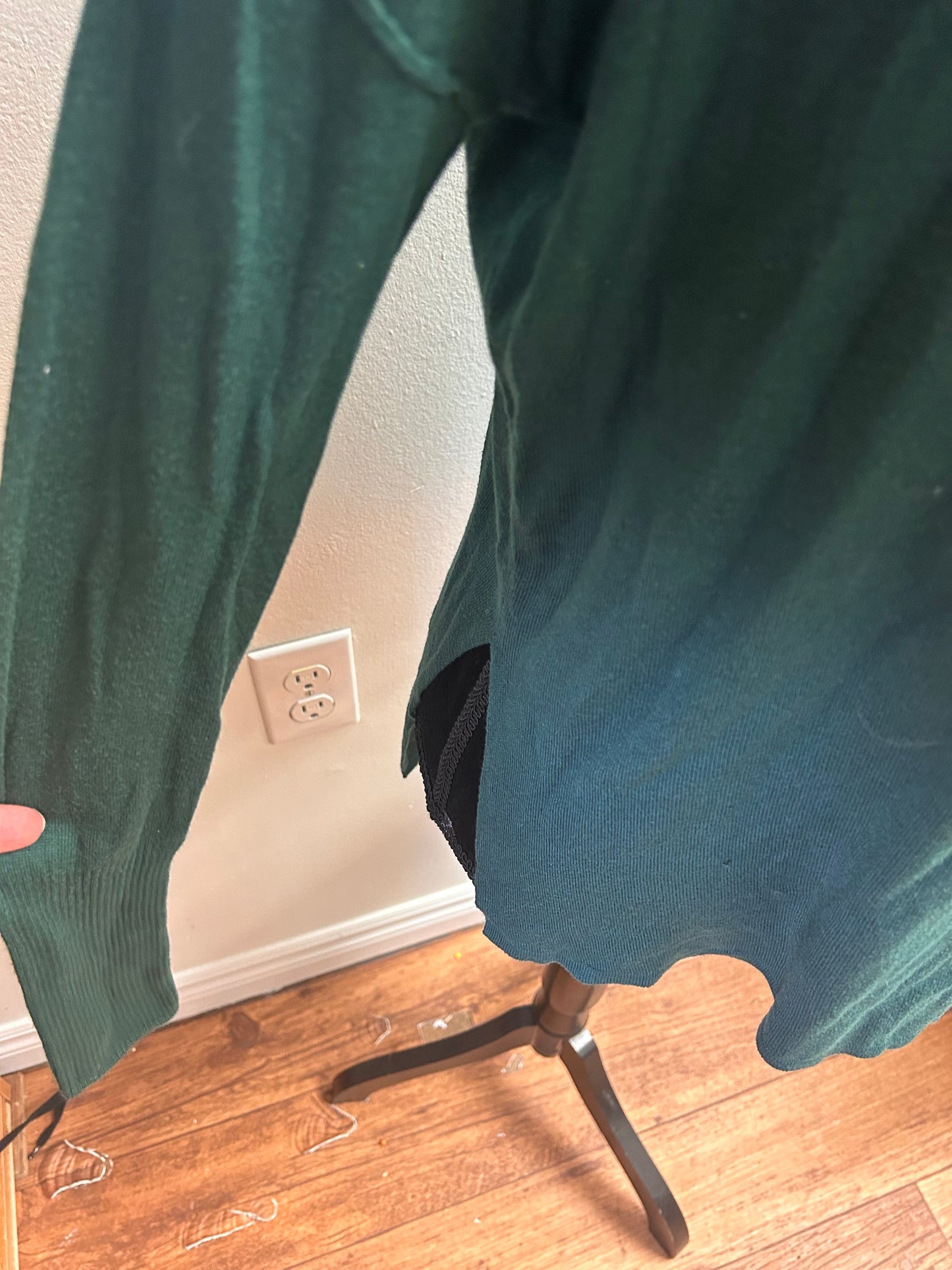 H&M xs green long sleeve shirt