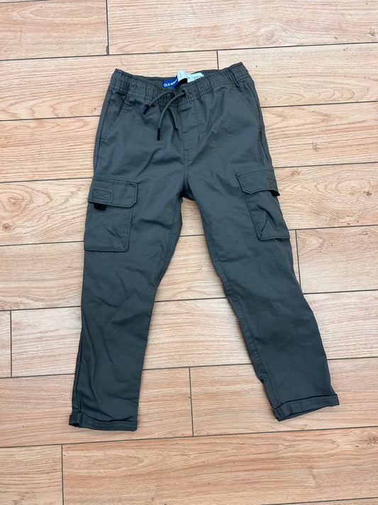 Old navy 6/7 brown cargo pants