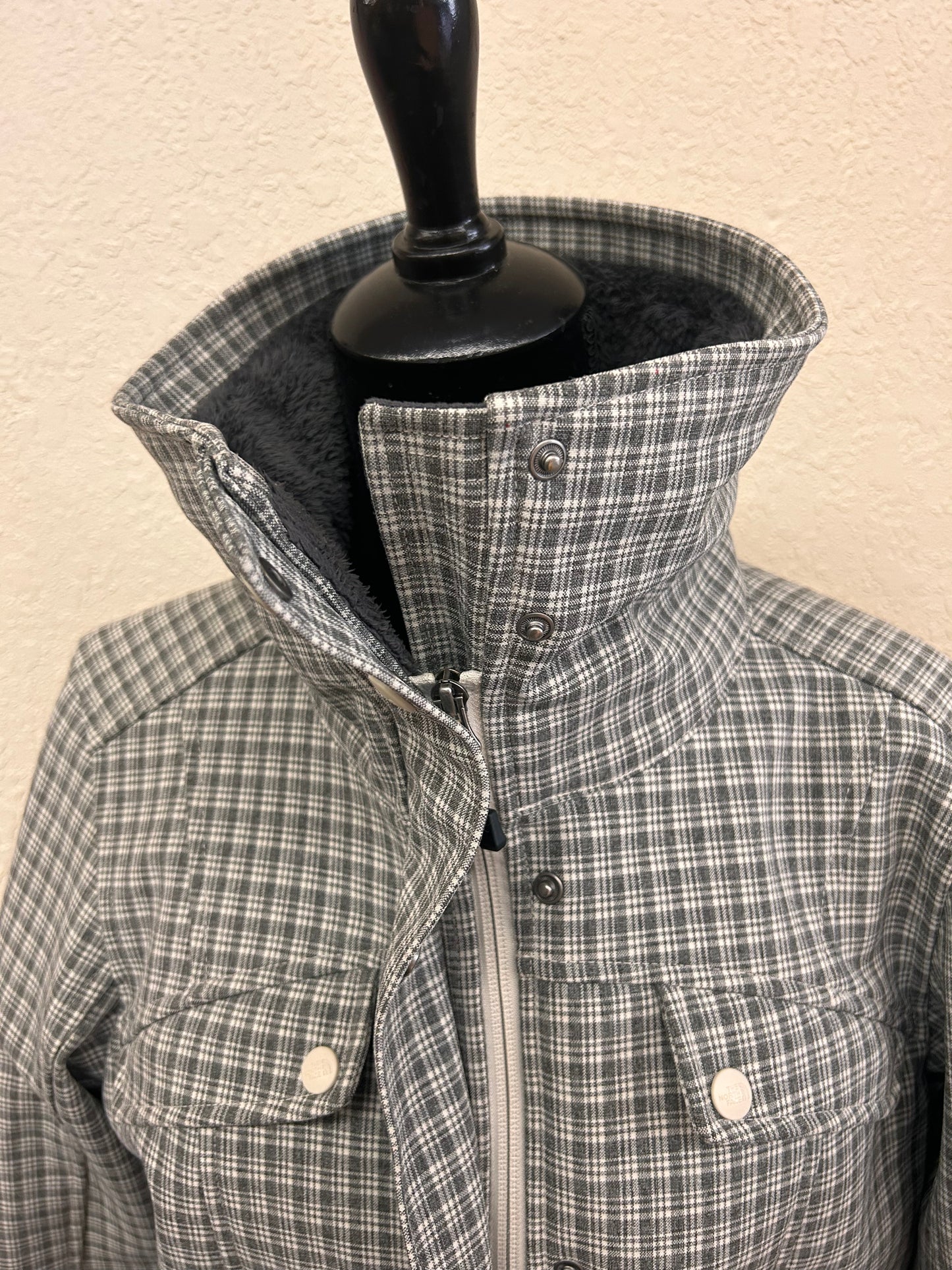 North face large grey plaid fall jacket