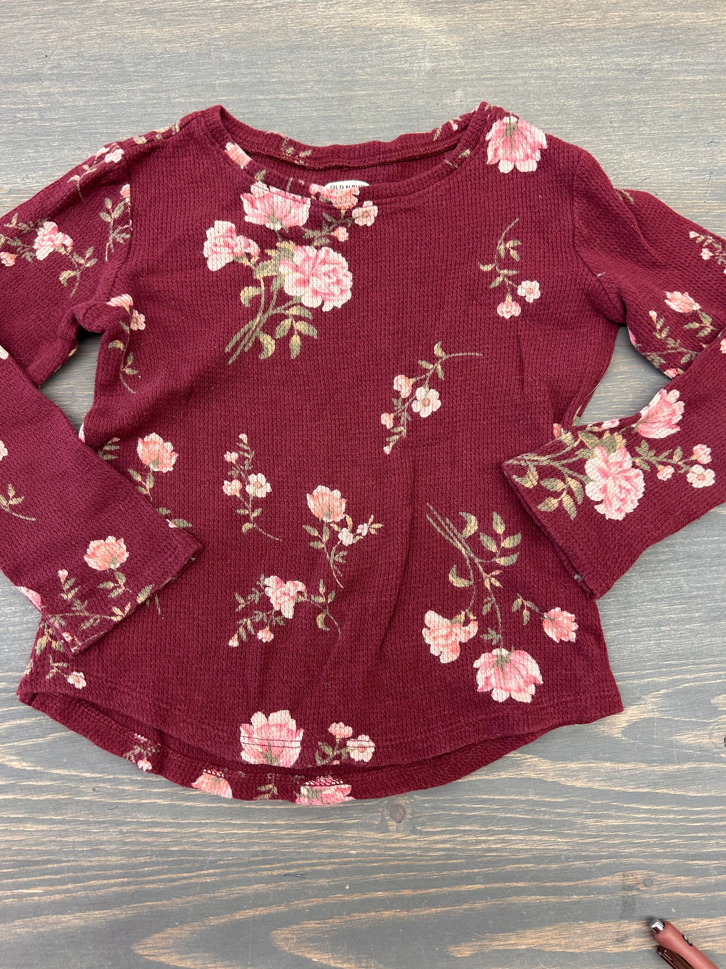 Old navy 3t red floral top