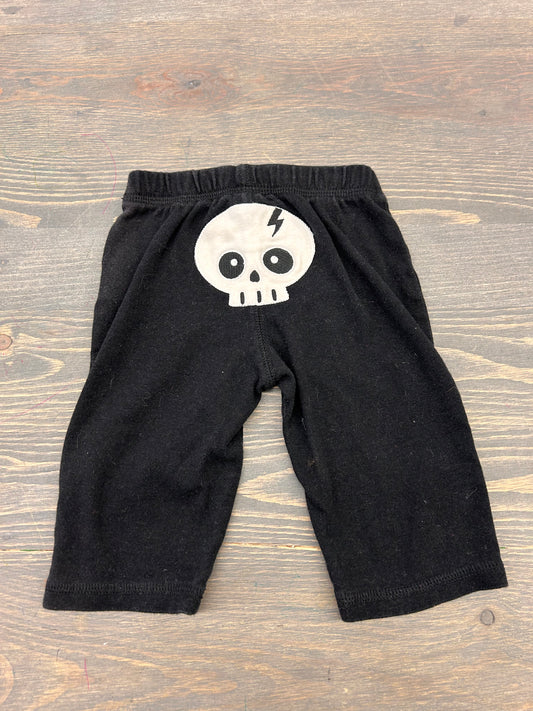 Old navy 3/6m black skull bum pants