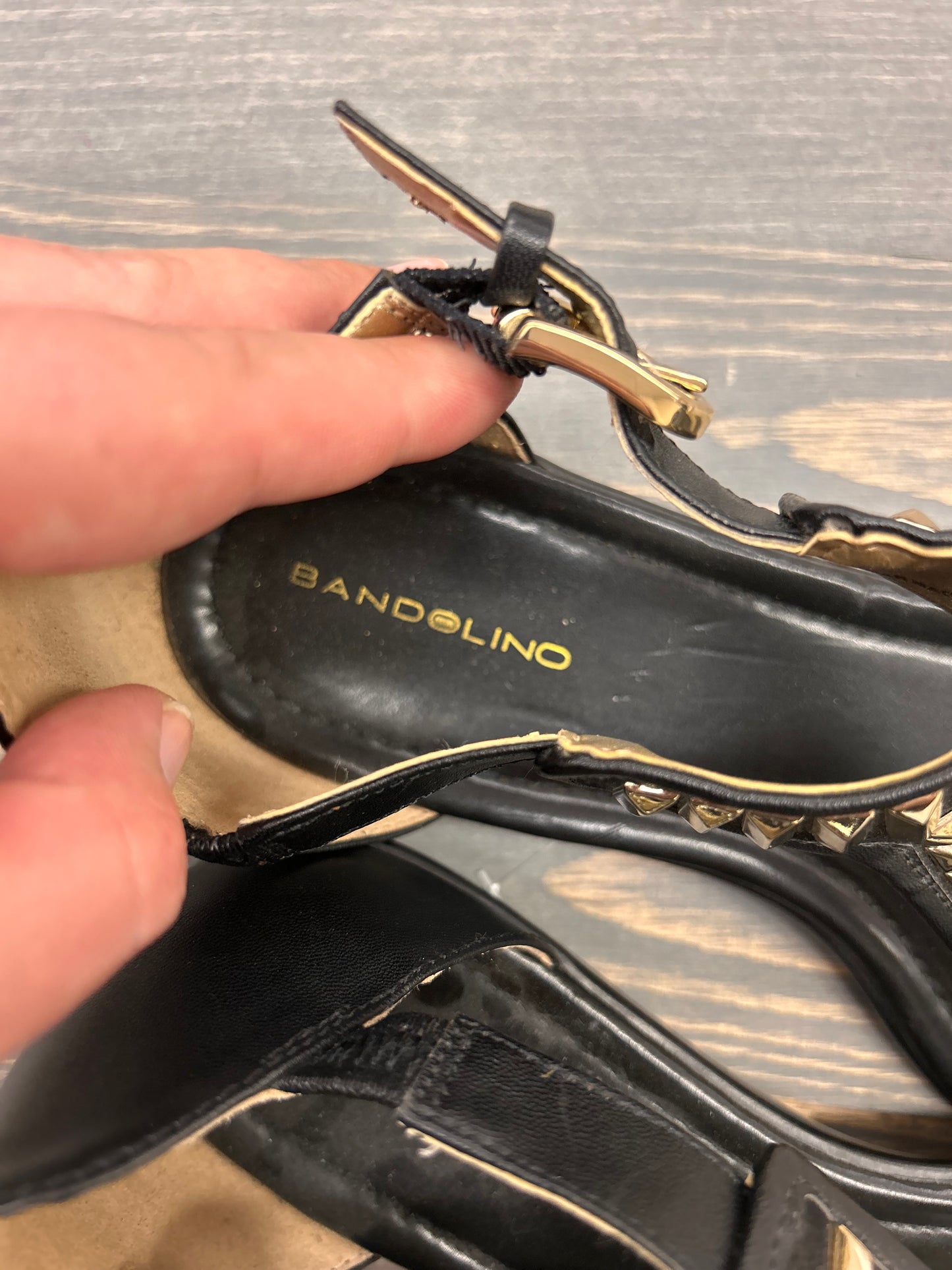 Bandolino 9.5 black studded sandals