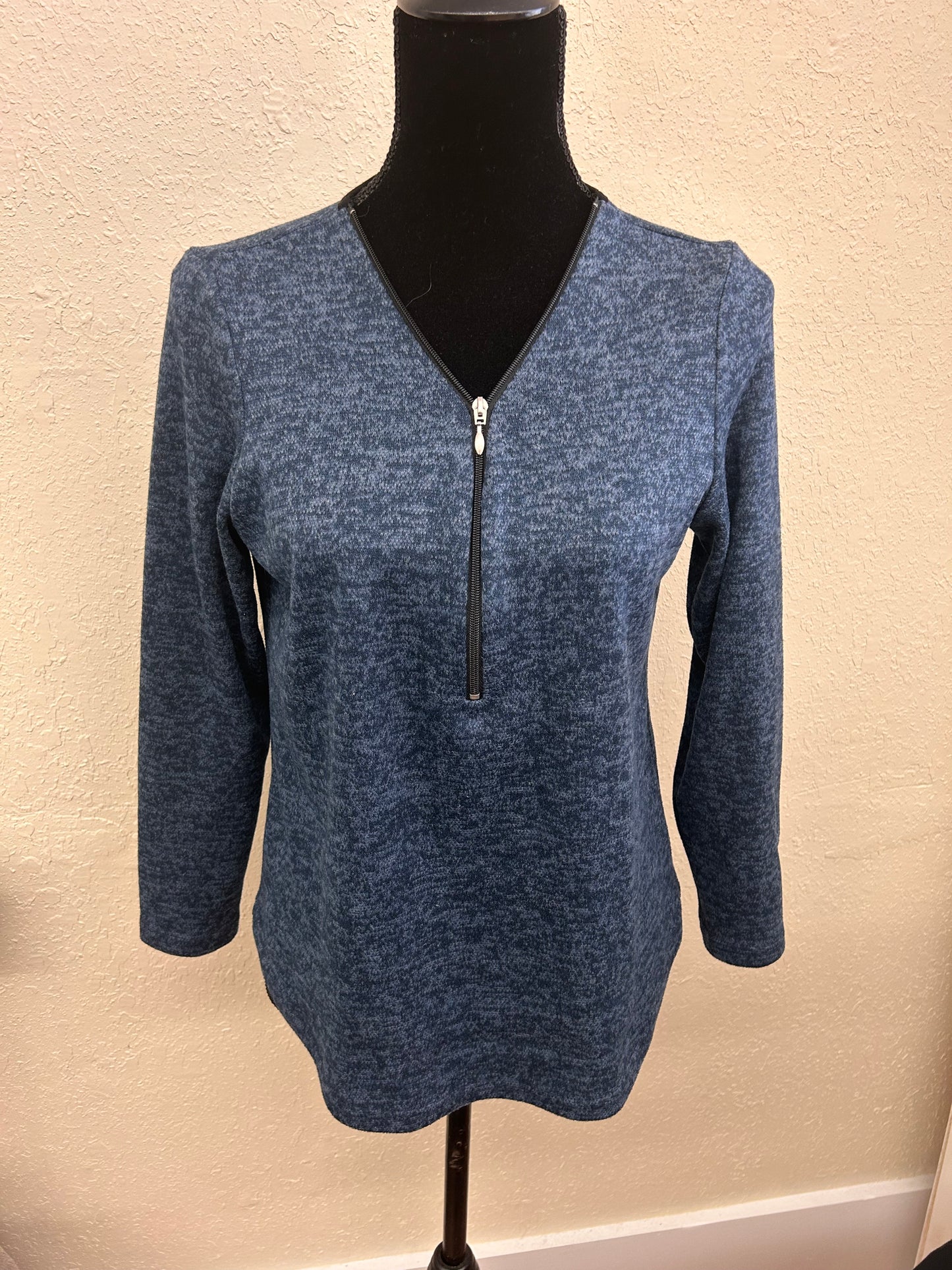 Vintage Lasania 8 navy blue zipper vneck top