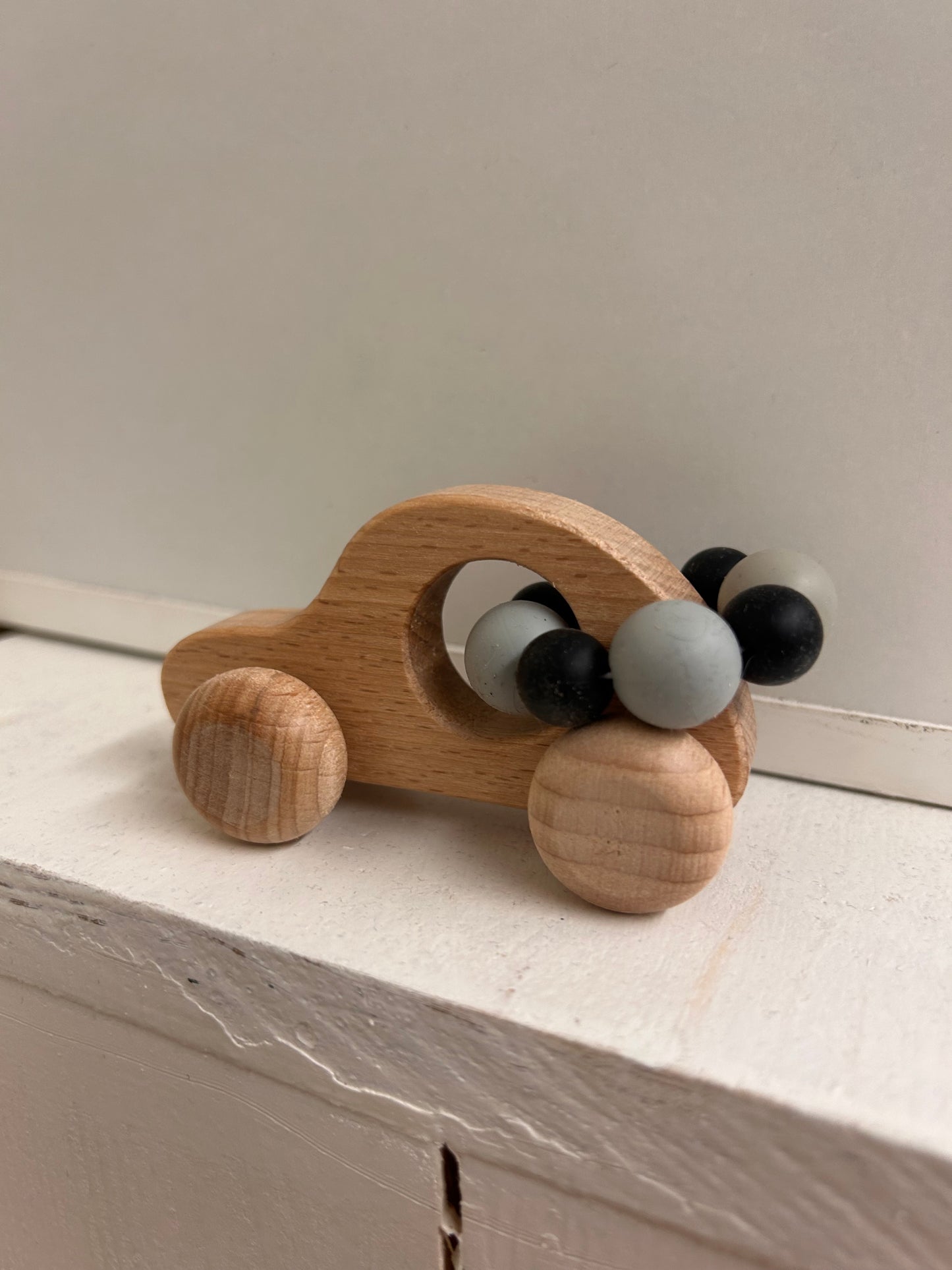 Wooden teether vehicles