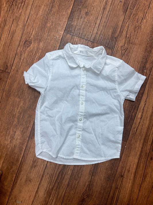 H&M 3/4t white short sleeve button up shirt