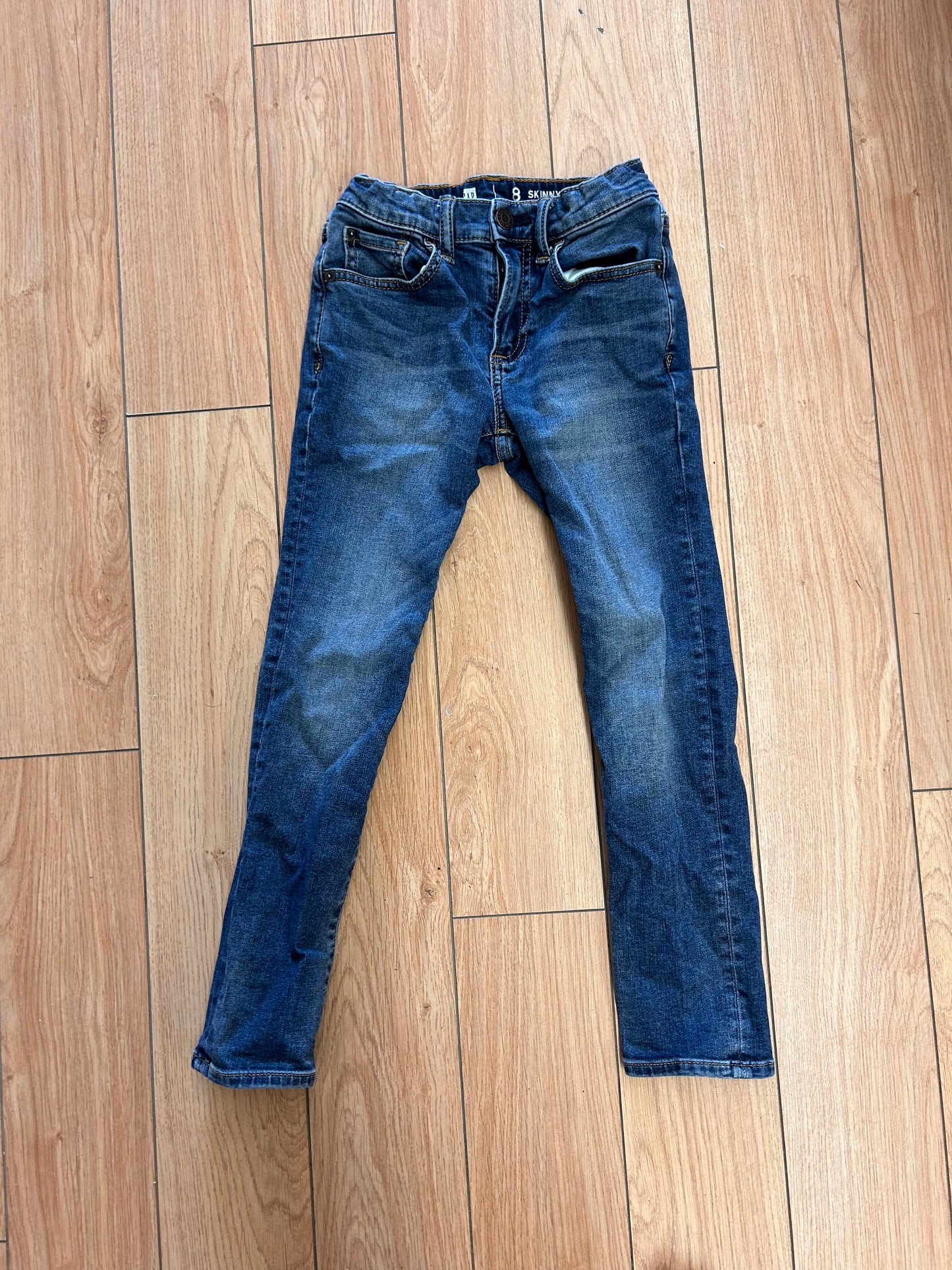 Gap 8 medium wash slim skinny jeans