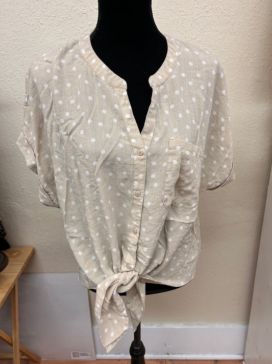 Tahari Xxl tan polka dot button up blouse