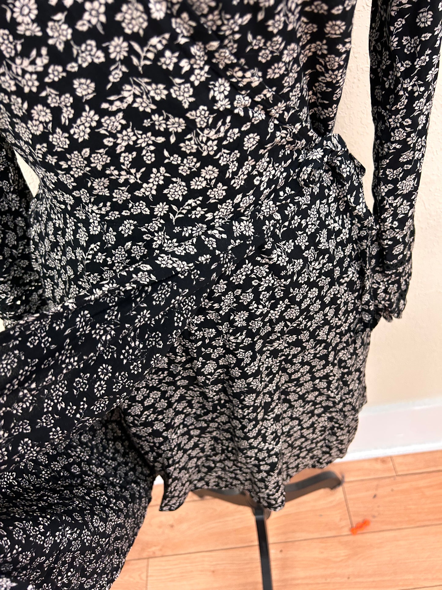 NEW Holister black floral long sleeve wrap dress