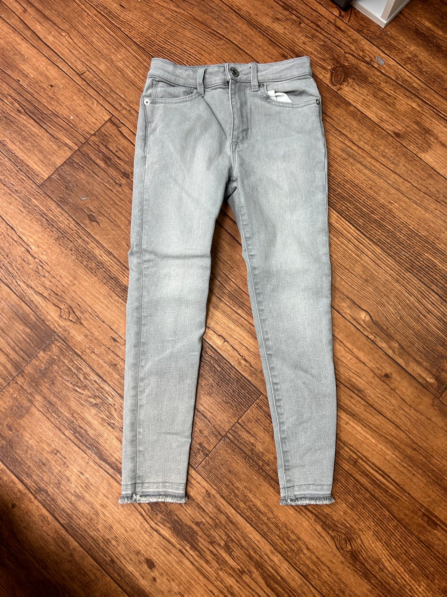 Gap size 8 grey denim skinny jeans