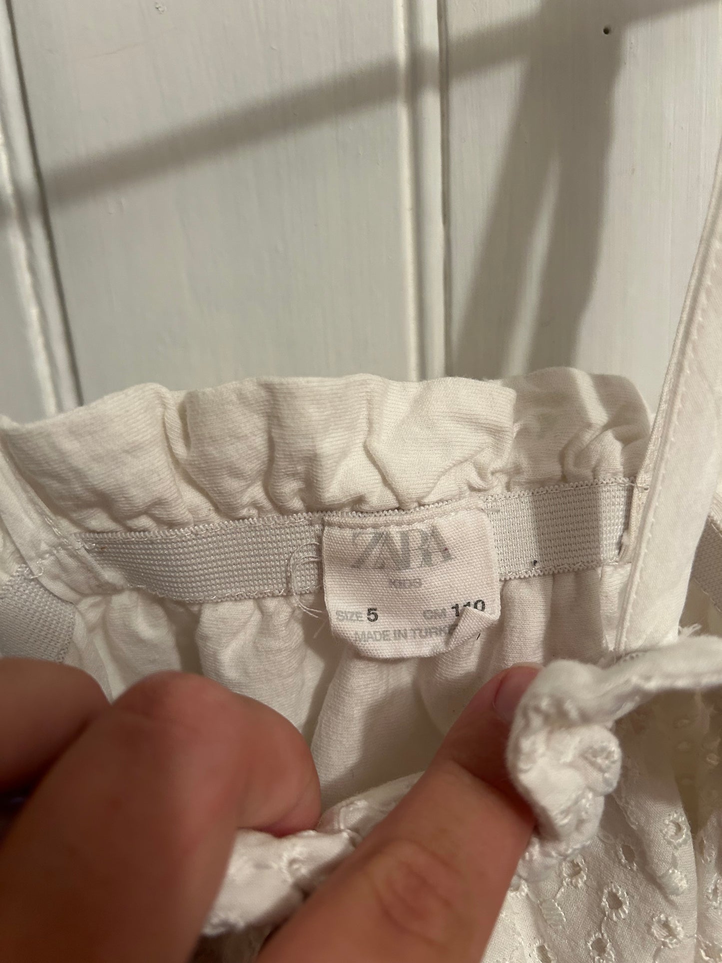 Zara 5 white lace top
