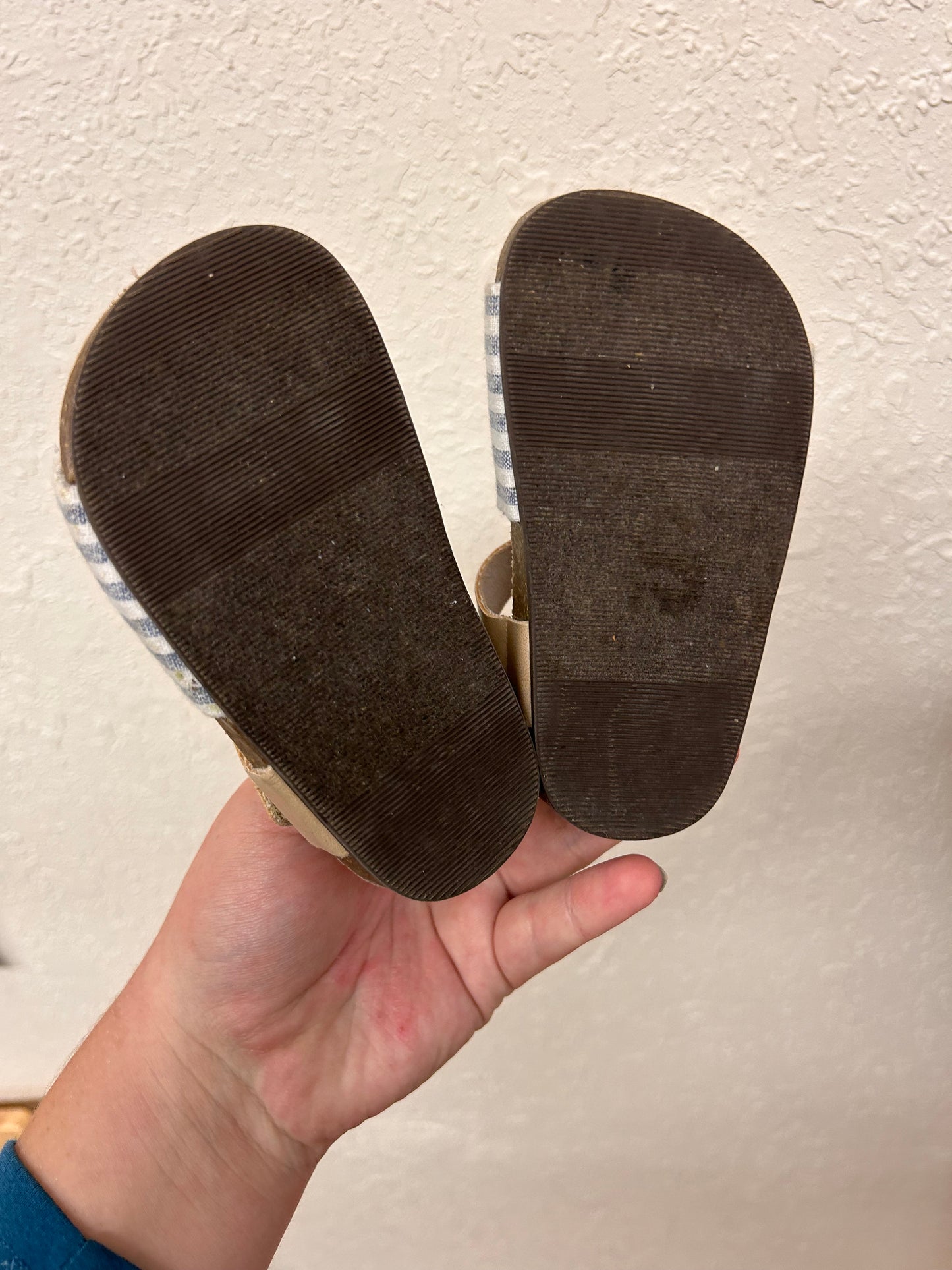 Old navy 5 striped bow sandals