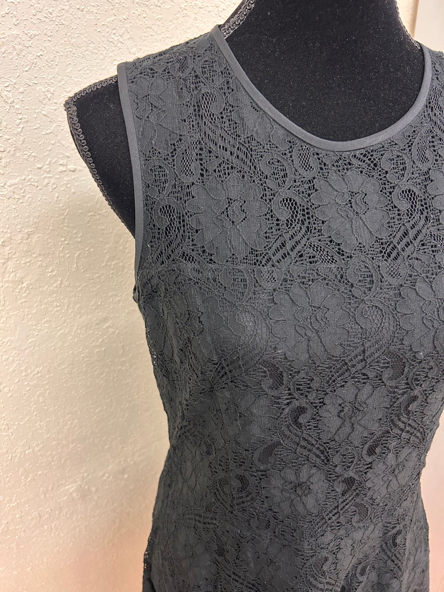 Banana Republic 10 black lace dress