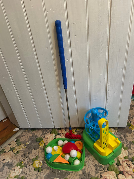 Toddler mini put golf set