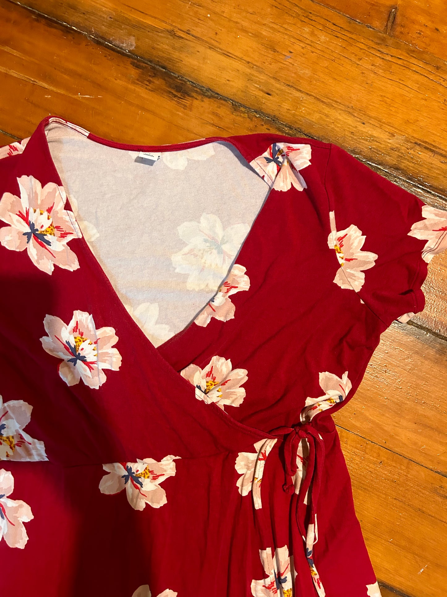 Old navy large red floral mini wrap dress