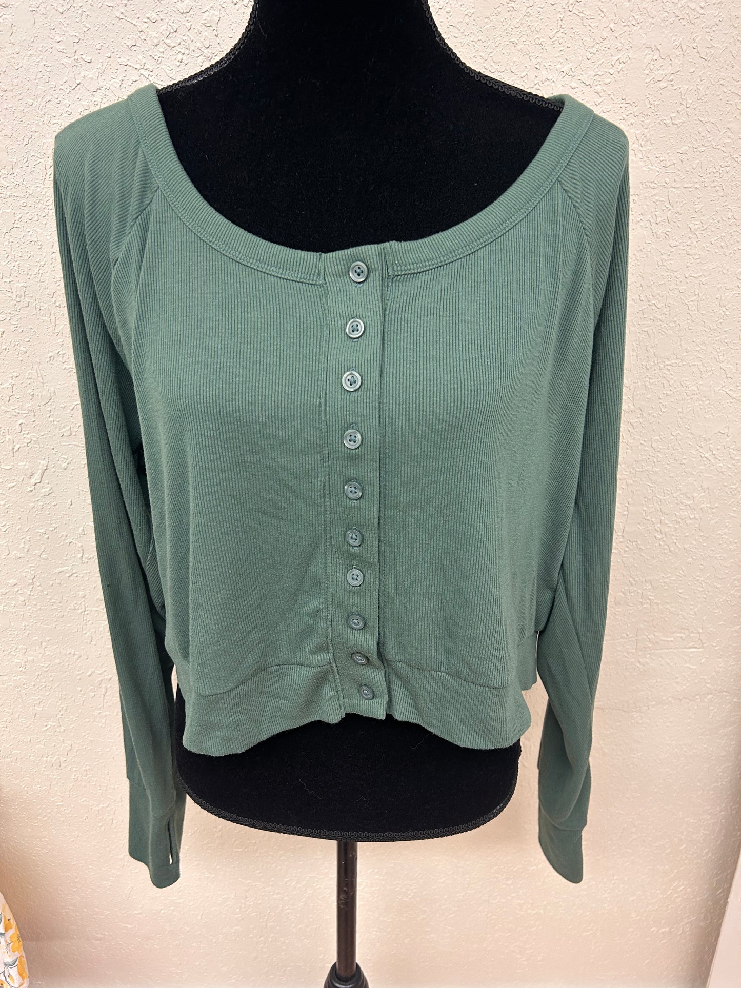 Old navy 3x green ribbed cropped long sleeve shirt