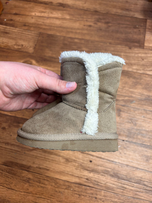 George infant 5 ugg style boots