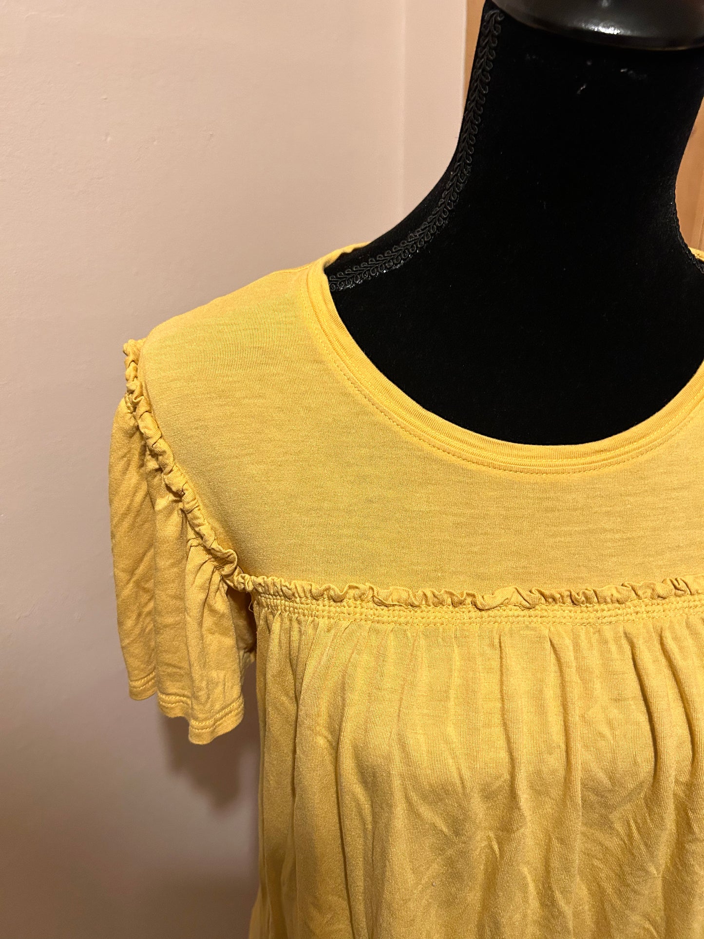 Chelsea & Theodore xs yellow blouse