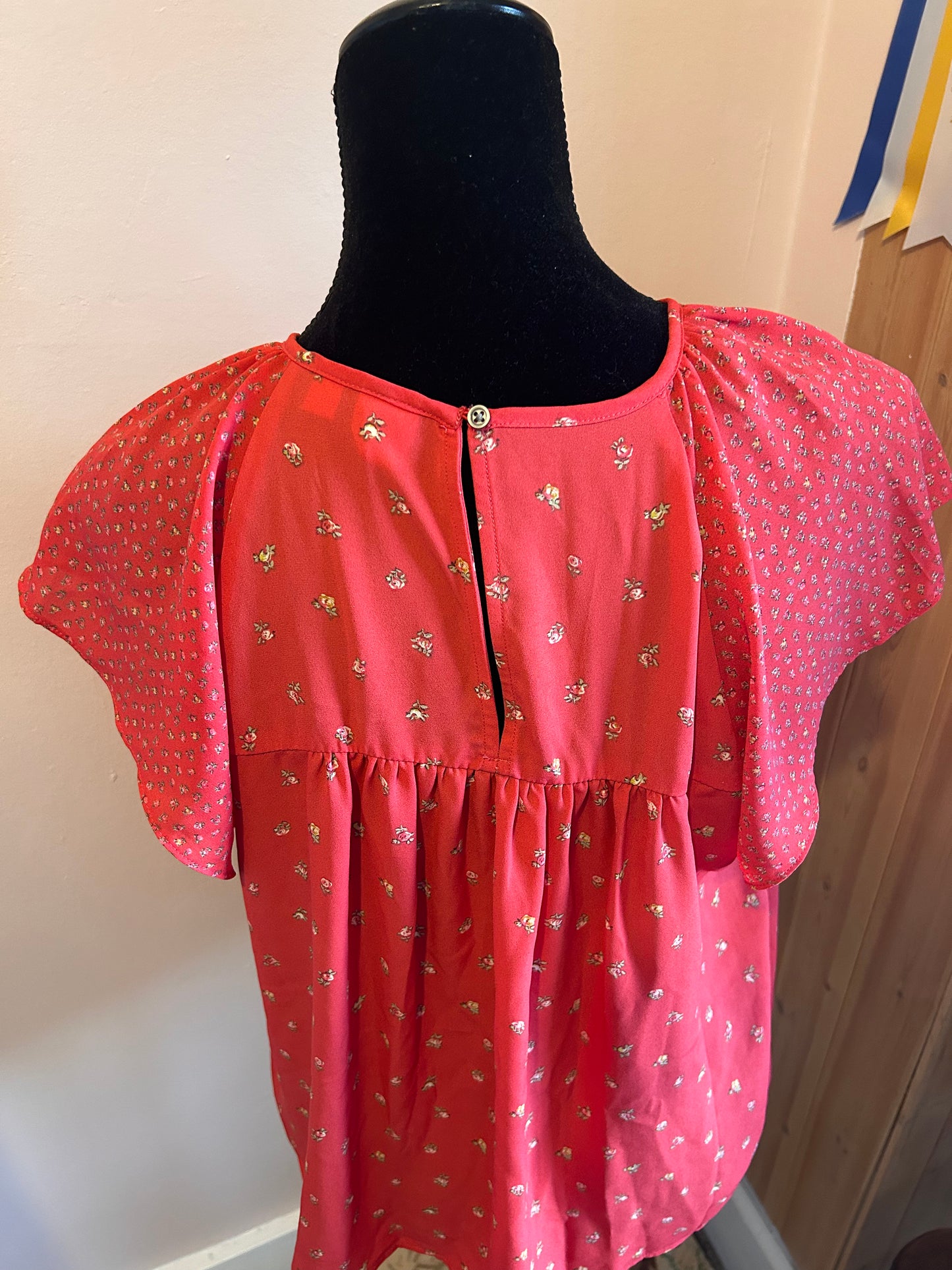 Gap pink & yellow floral short sleeve blouse